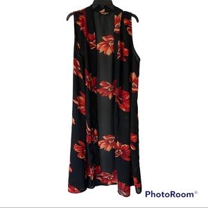 Floral sleeveless duster